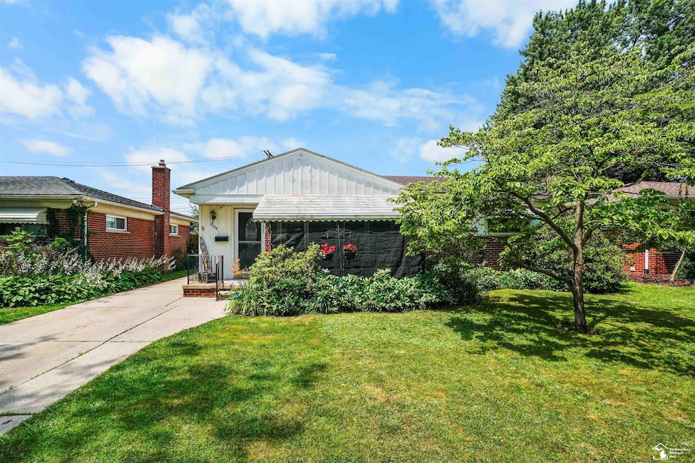 Pending $199,900 • Co-Listing Agent