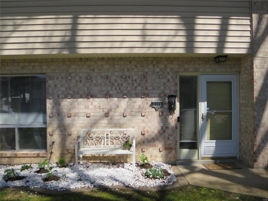 You will love this 4 bedroom/2 bath townhome!