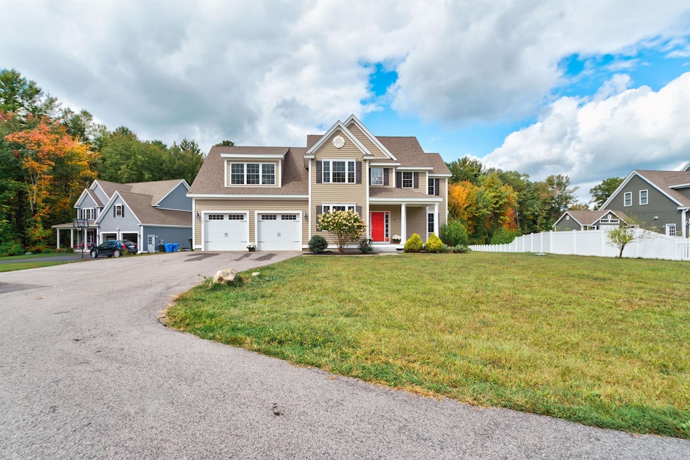 24 Griffin Rd, Londonderry, NH 03053 - photo 1