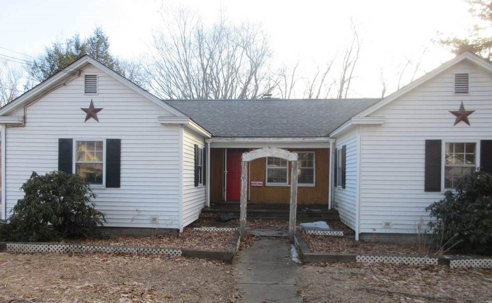 12 Crescent St, Keene, NH 03431 - photo 1