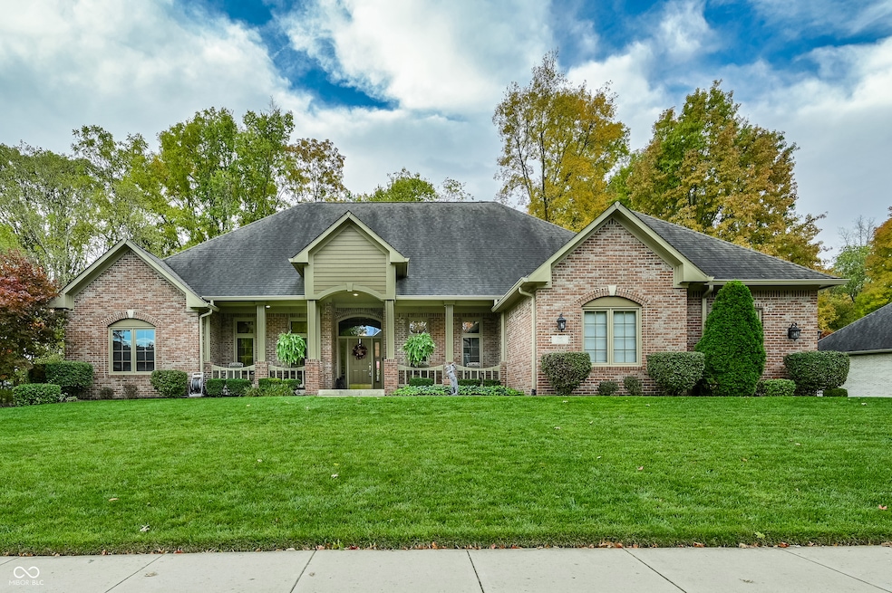 7567 Meadow Violet Ct, Avon, IN 46123 - photo 1