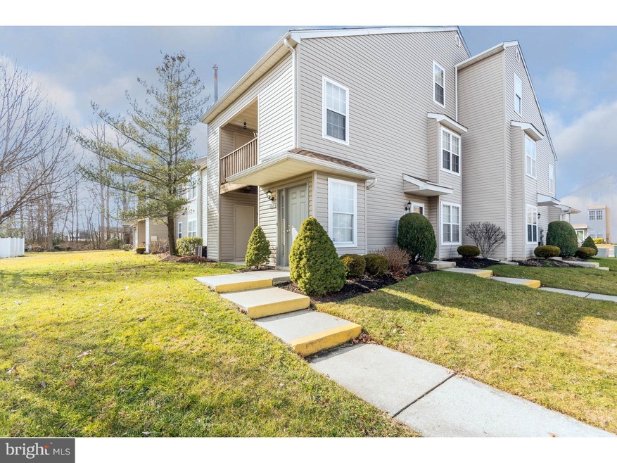 1807 Hawthorne Ct unit 1807, Sewell, NJ 08080 - photo 1