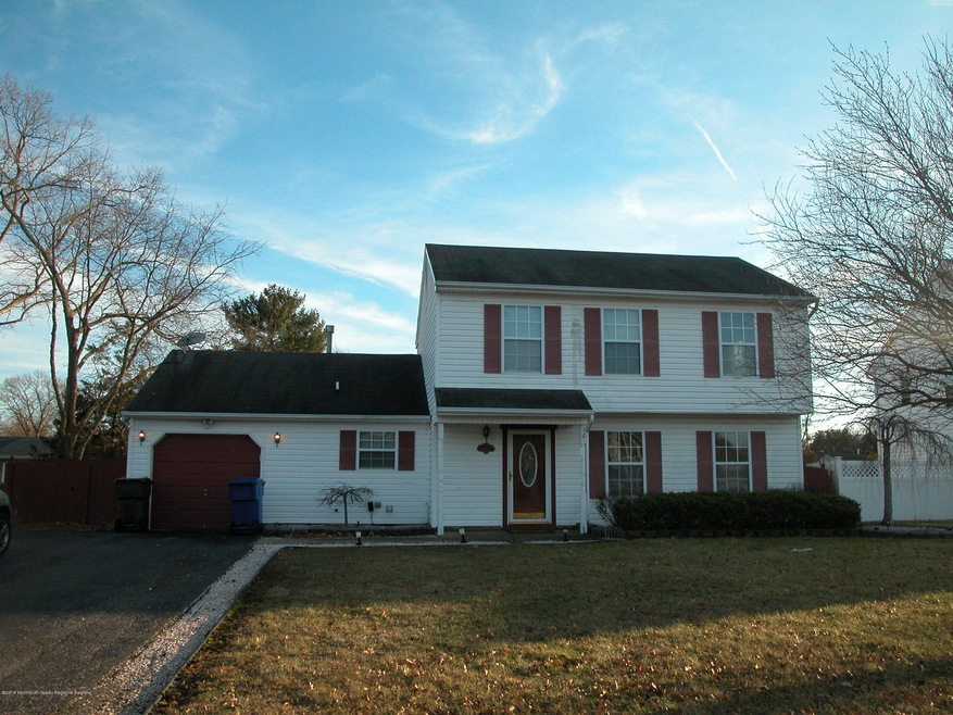 612 Loxley Dr, Toms River, NJ 08753 - photo 1