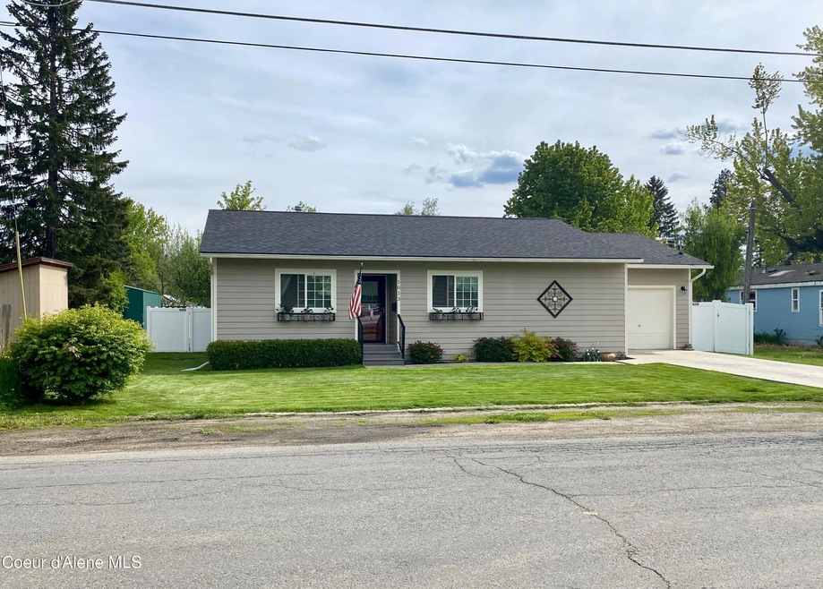 Sold • Co-Listing Agent