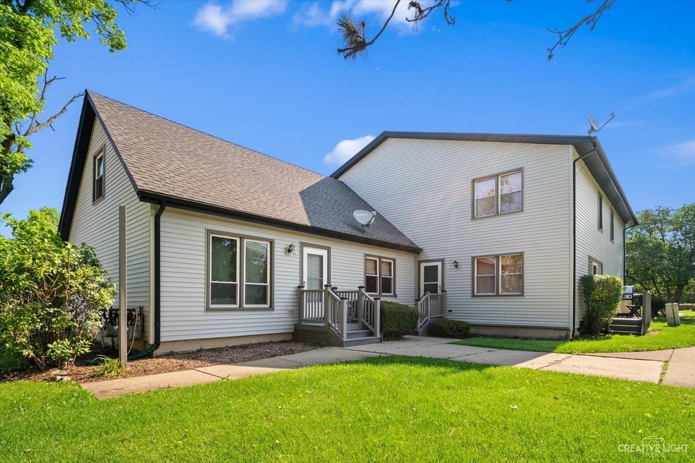 1320 Ironwood Ct unit A, Aurora, IL 60506 - photo 1