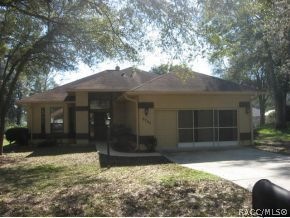 9764 SW 196th Circle