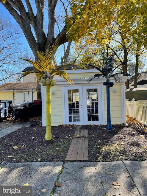 10 N Brill Ave, Berlin, NJ 08009 - photo 1