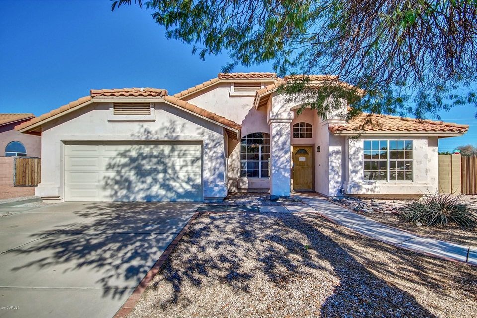 4652 E Fairbrook (1)