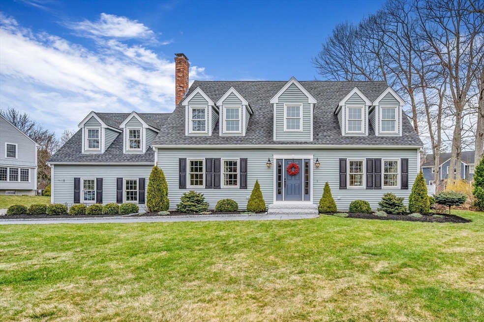 9 Crestview Ave, Medway, MA 02053 - photo 1