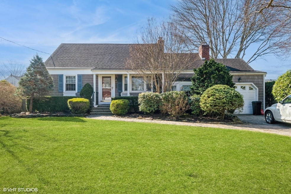 Sold $840,000 • Co-Listing Agent