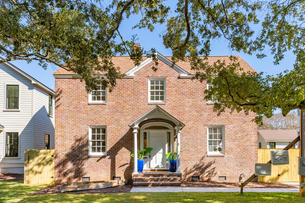 8StockerDr-KeenEyeMarketing-001