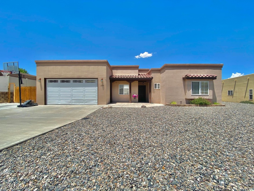 3904 La Joya Dr, Farmington, NM 87402 - photo 1