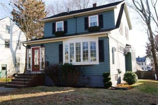 42 Roberts Rd, Medford, MA 02155 - photo 1
