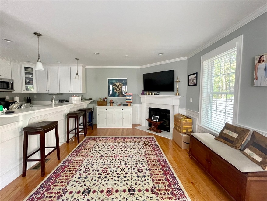 42 Pleasant St unit 8, Stoneham, MA 02180 - photo 1