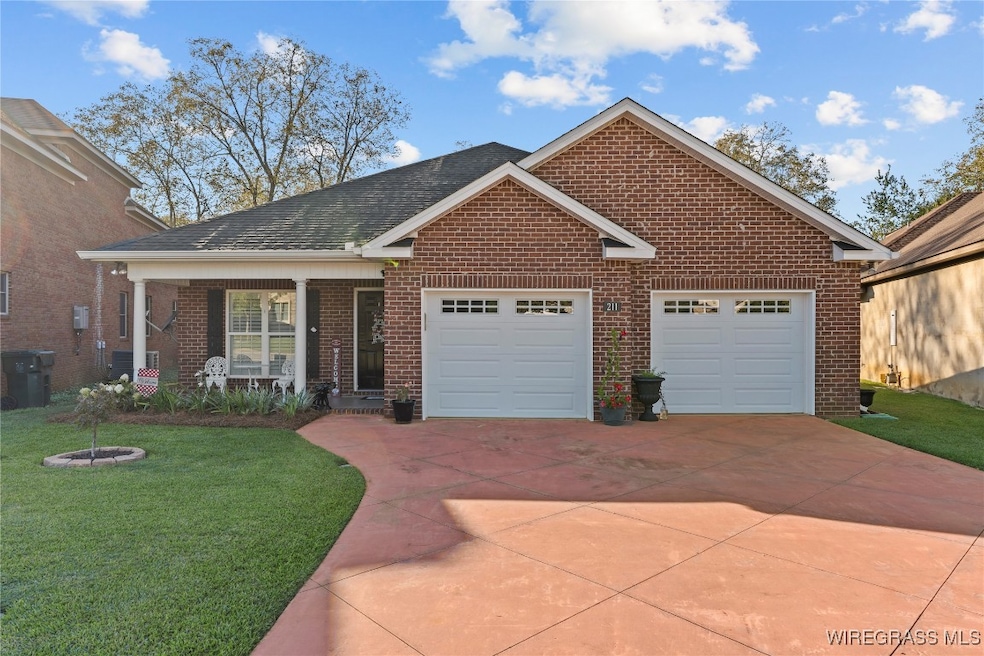 211 Veritas Dr, Dothan, AL 36303 - photo 1