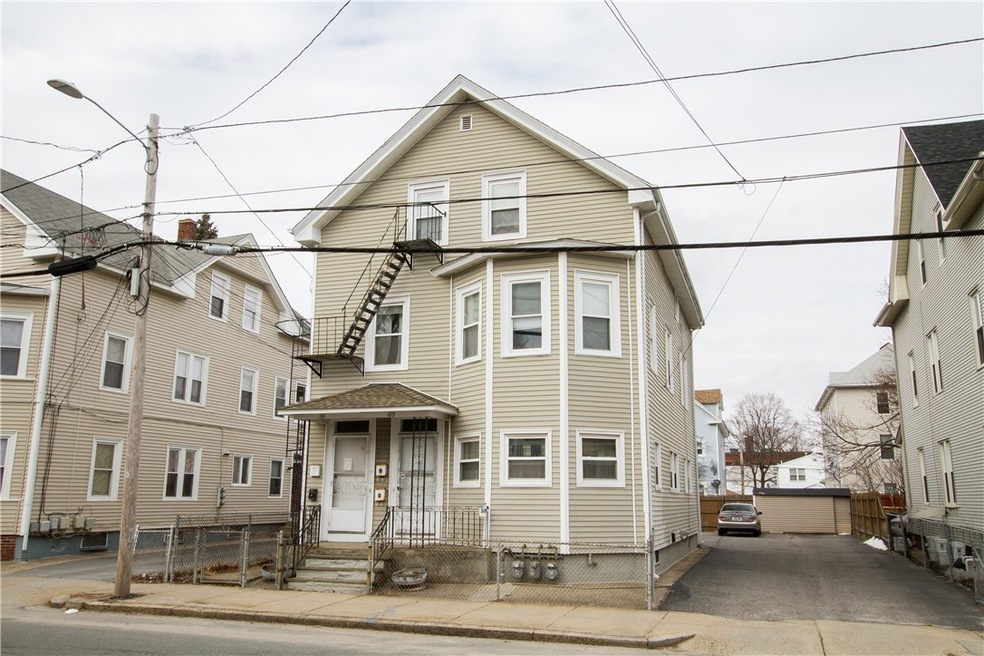 129 Pocasset Ave, Providence, RI 02909 - photo 1