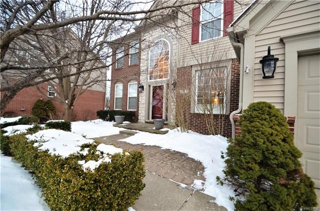 Front Upgraded Elevation Stone Entry
