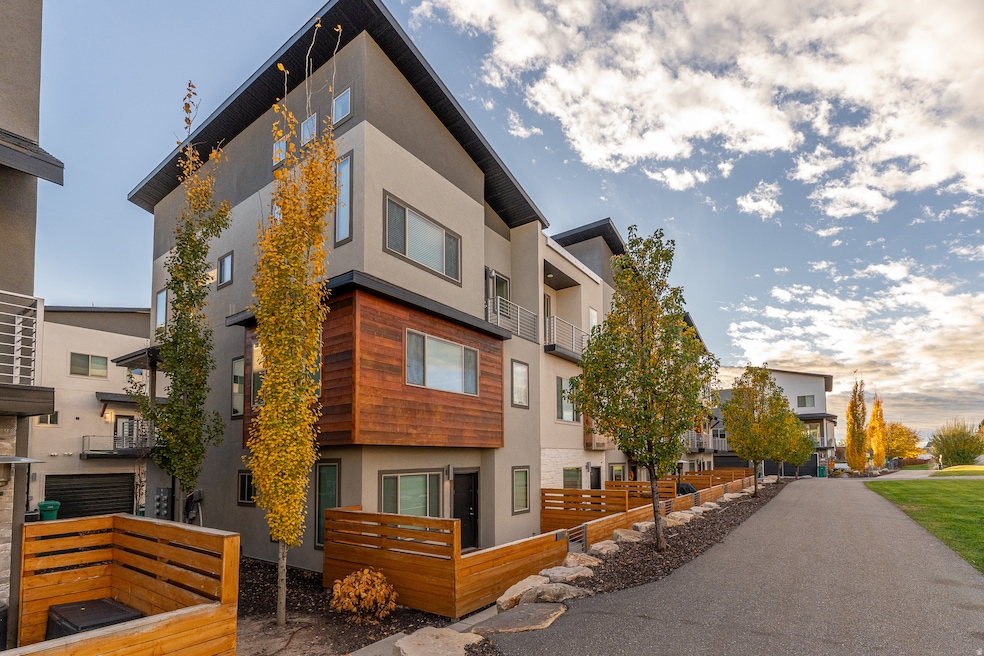 506 W 2200 N, Layton, UT 84041 - photo 1