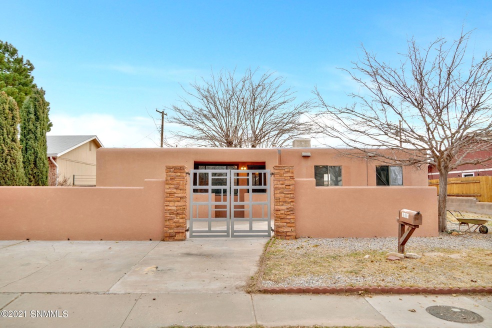 1604 Abbott Ave, Alamogordo, NM 88310 - photo 1