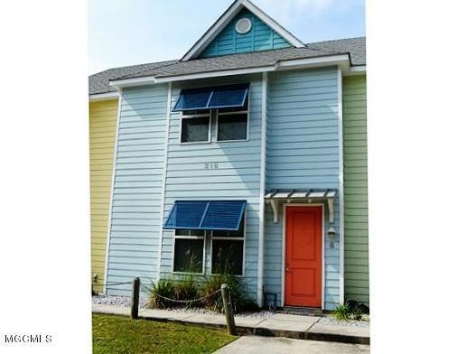 216 Carre Ct unit 6, Bay Saint Louis, MS 39520 - photo 1