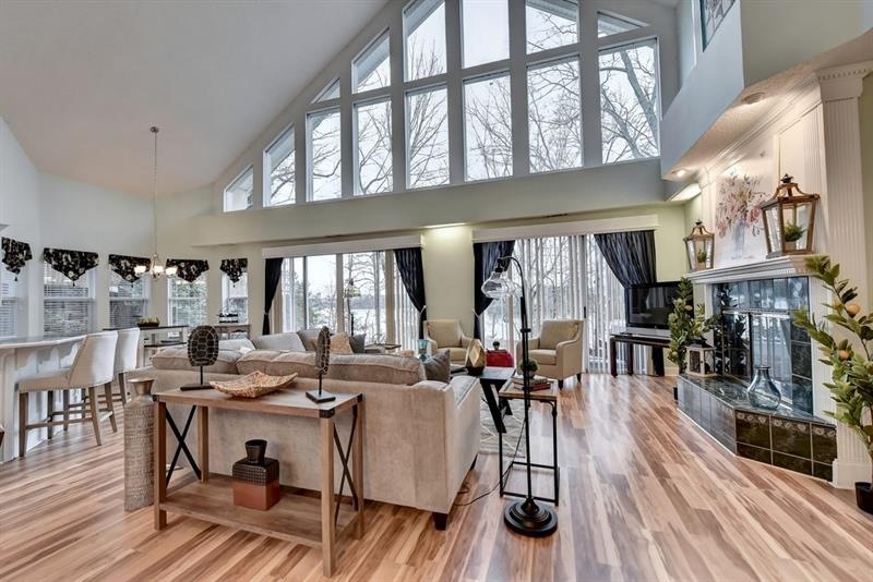 3460 Point View Cir, Gainesville, GA 30506 - photo 1