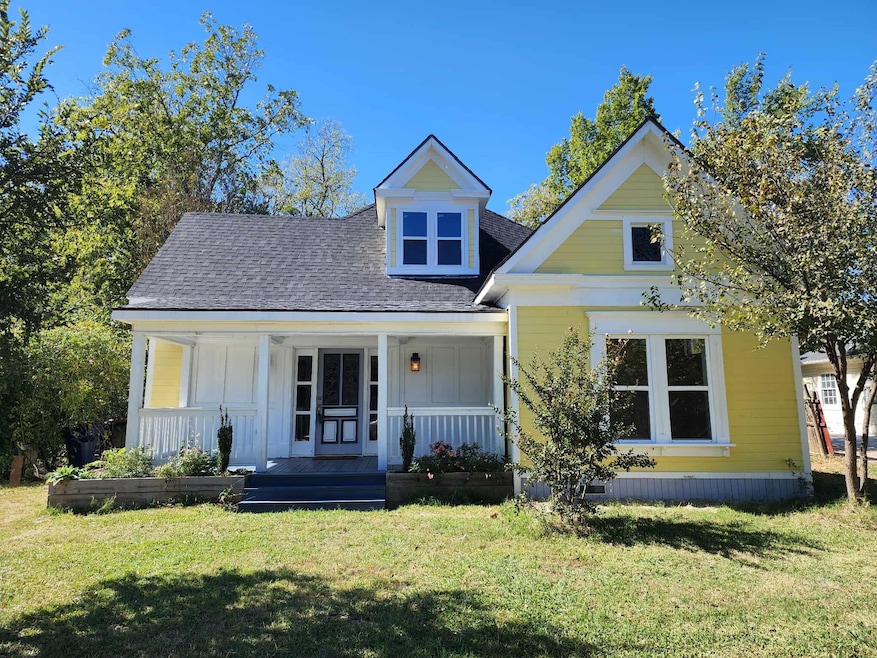 For Sale $199,900 • Co-Listing Agent