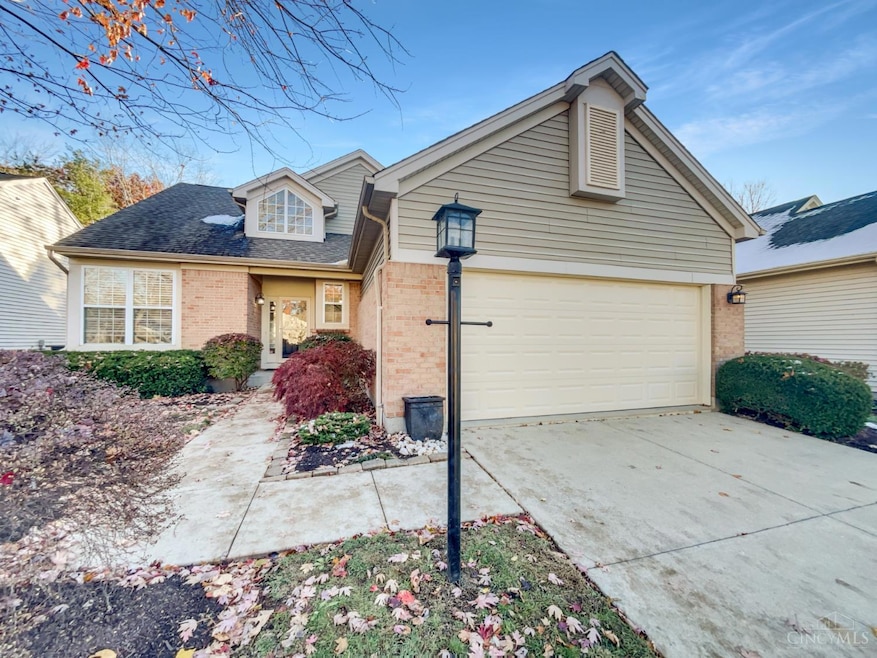 7682 Crystal Cove Pointe, Maineville, OH 45039 - photo 1