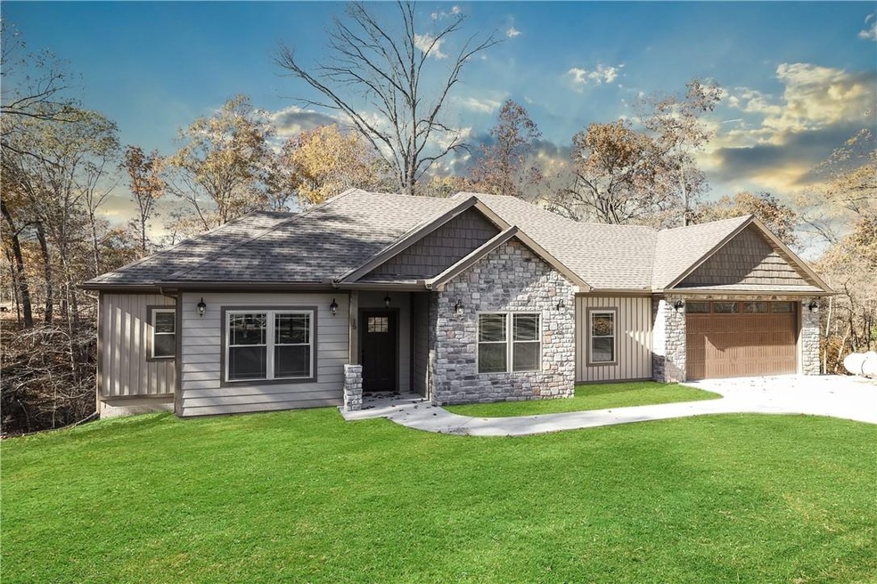 15 Boswell Cir, Bella Vista, AR 72715 - photo 1