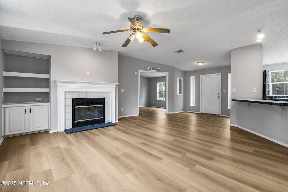 4119 Sunnyside Dr, Middleburg, FL 32068 - photo 1