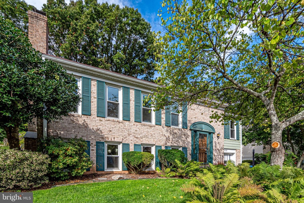 4920 King Solomon Dr, Annandale, VA 22003 - photo 1