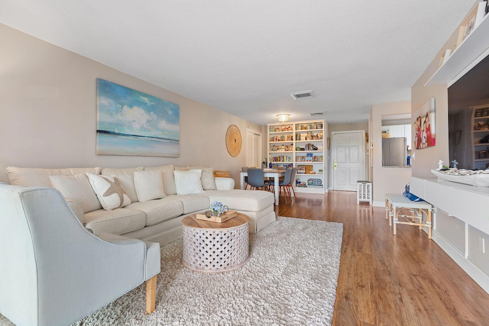 36OldColonyWay#22-13