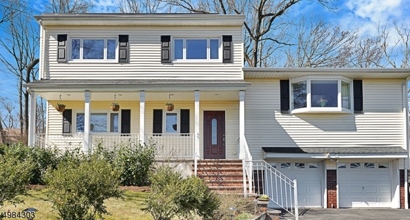 46 Stevens St, Bernardsville, NJ 07924 - photo 1