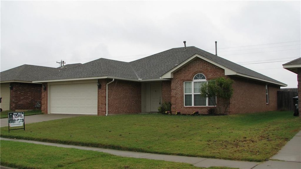 4221 Snowy Owl Dr, Norman, OK 73072 - photo 1