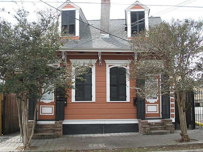 Facade/Exterior Front.