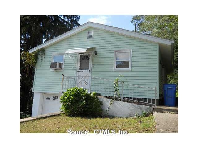 17 Manchester Ave, Waterbury, CT 06705 - photo 1