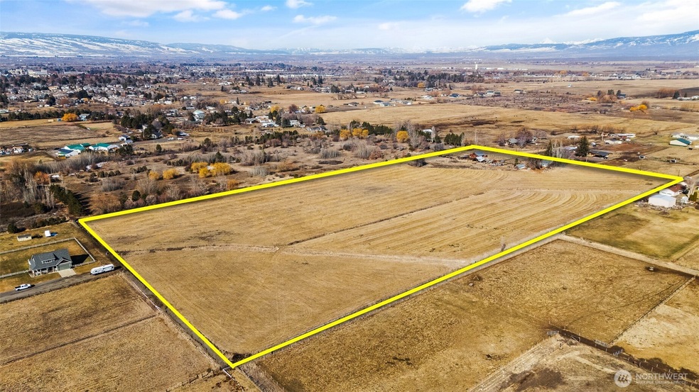 2412 Judge Ronald Rd, Ellensburg, WA 98926 - photo 1