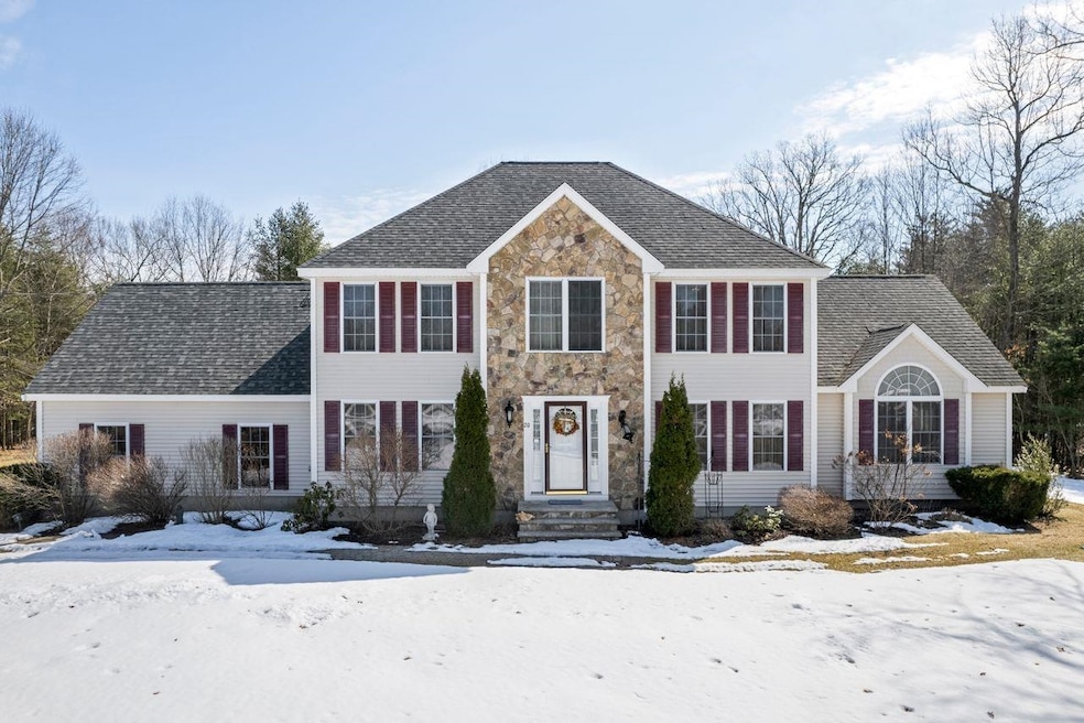 20 Ordway Ln, Kingston, NH 03848 - photo 1