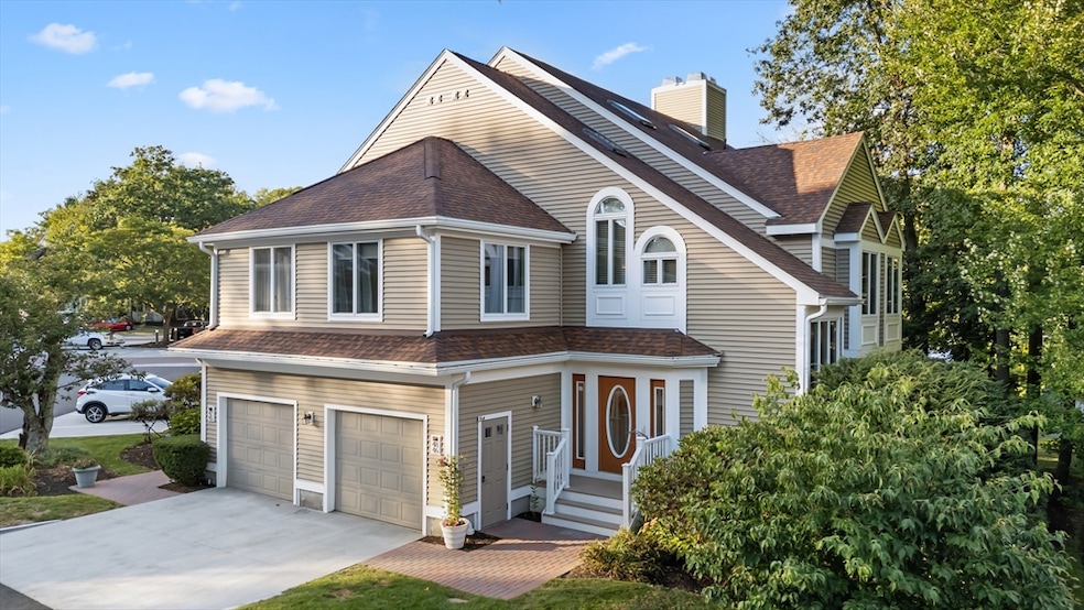 48 Pointe Rok Dr unit 48G, Worcester, MA 01604 - photo 1