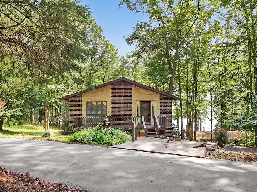For Sale $425,000 • Co-Listing Agent