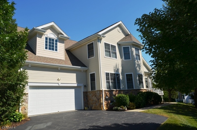 12 Kestrel Ct unit 12, Washington, NJ 07882 - photo 1