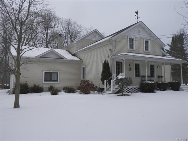 Hurd 1319 E Winter Full Front.JPG