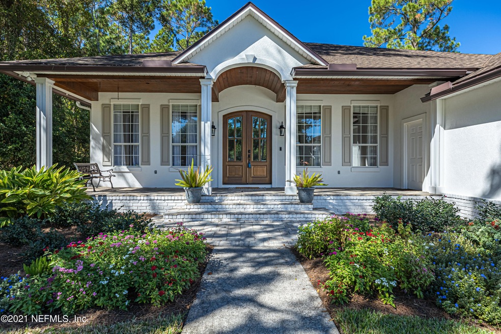 1896 Commodore Point