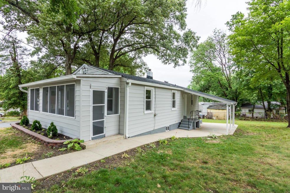 809 Elfin Ave, Capitol Heights, MD 20743 - photo 1