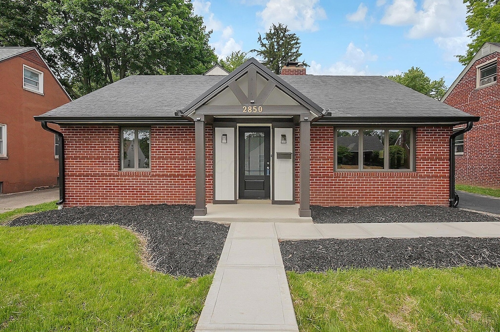 2-web-or-mls-2850-e-moreland-dr