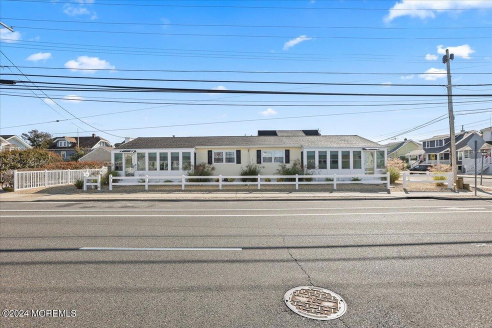 01-SMV_64IslandAve-01