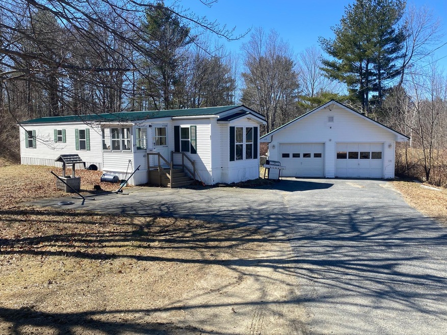 83 West St, Gardiner, ME 04345 - photo 1