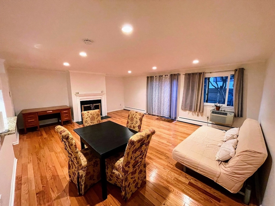 28 Federal St unit 5, Salem, MA 01970 - photo 1