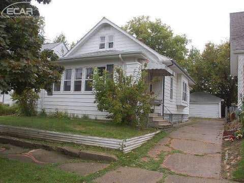 2202 Swayze St, Flint, MI 48503 - photo 1