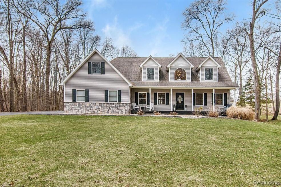 WELCOME HOME! THE OWNERS HAVE MAINTAINED THIS HOME