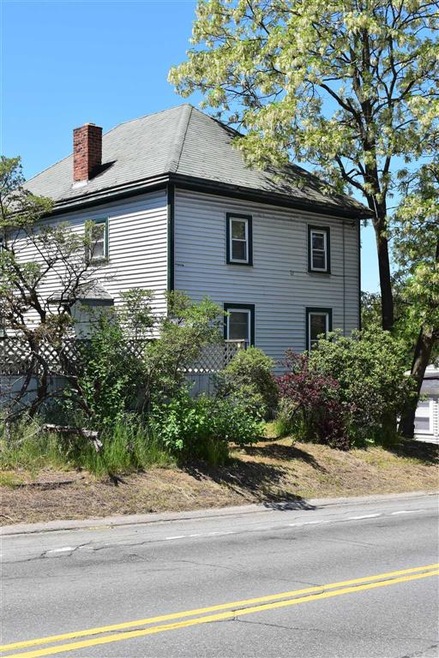 46 Williams St, Lancaster, NH 03584 - photo 1